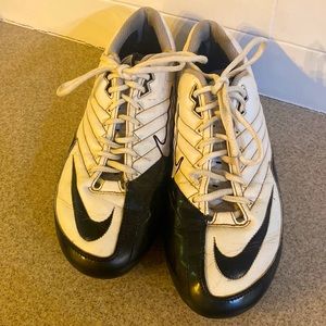 nike football cleats size 10.5